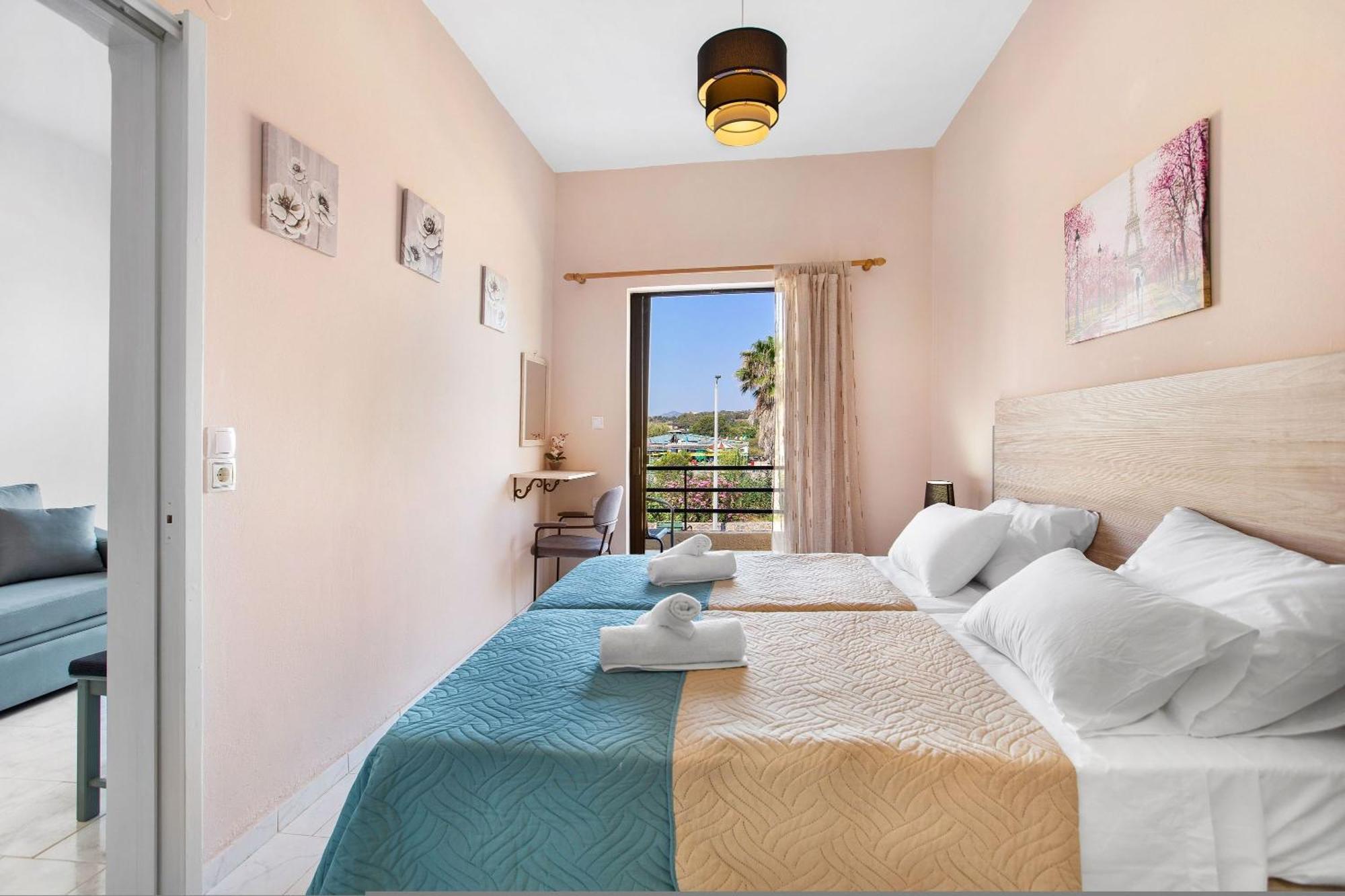 Sun Beach Apartments In Chania 09 11 Exteriör bild